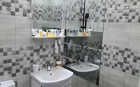 Garsoniera in regim hotelier in centrul Petrosaniului